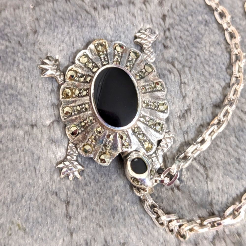 Vintage Sterling Silver, Onyx and Marcasite Turtle Pendant/Necklace - Picture 13 of 16